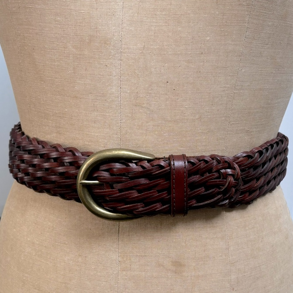 LANDS END BROWN BRAIDED LEATHER BELT SIZE 28 SMALL